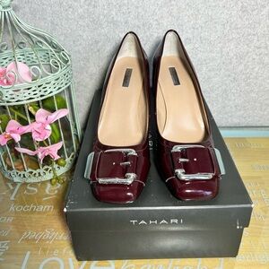 Tahari Guardian Heel size 8